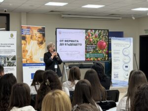 Ученици от ПГТ „Проф. д-р Асен Златаров“ – Бургас с активно участие в европейска инициатива за чиста храна и устойчива природа